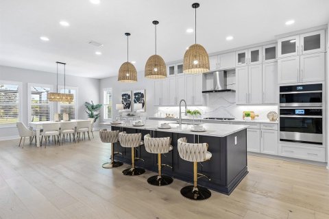 Casa en venta en Lakewood Ranch, Florida, 4 dormitorios, 446.21 m2 № 2210928 - foto 12