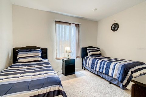 Townhouse in Davenport, Florida 4 bedrooms, 172.43 sq.m. № 1443748 - photo 30