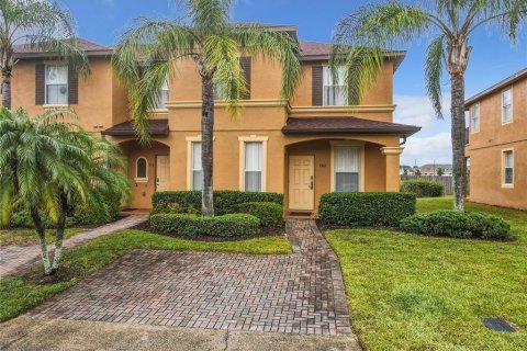 Townhouse in Davenport, Florida 4 bedrooms, 172.43 sq.m. № 1443748 - photo 1