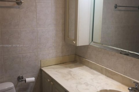 Снять в аренду кондоминиум в Санни-Айлс-Бич, Флорида 1 спальня, 57.6м2, № 1986809 - фото 20