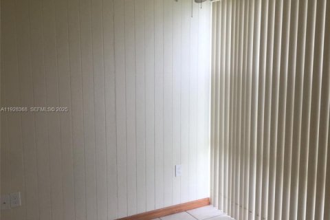 Снять в аренду кондоминиум в Санни-Айлс-Бич, Флорида 1 спальня, 57.6м2, № 1986809 - фото 9