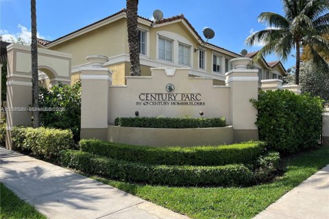 Copropriété à louer à Miami, Floride: 3 chambres, 131.92 m2 № 2018159 - photo 3