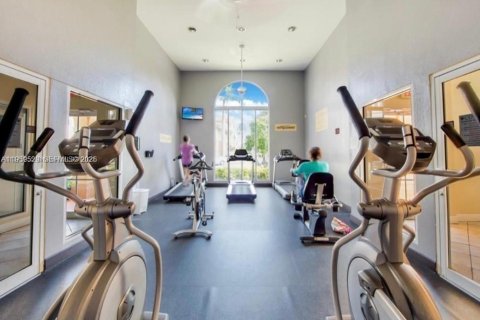 Copropriété à louer à Miami, Floride: 3 chambres, 131.92 m2 № 2018159 - photo 17