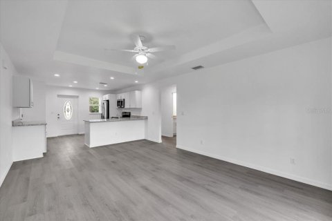 Casa en venta en Punta Gorda, Florida, 2 dormitorios, 89.37 m2 № 1911384 - foto 9