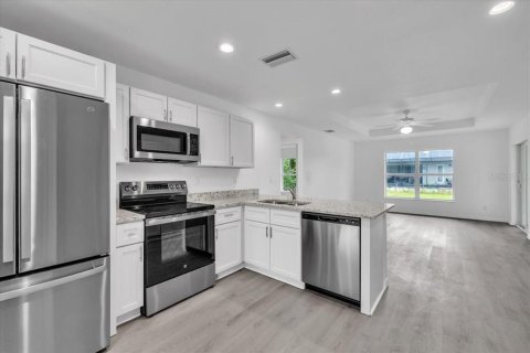 Casa en venta en Punta Gorda, Florida, 2 dormitorios, 89.37 m2 № 1911384 - foto 3