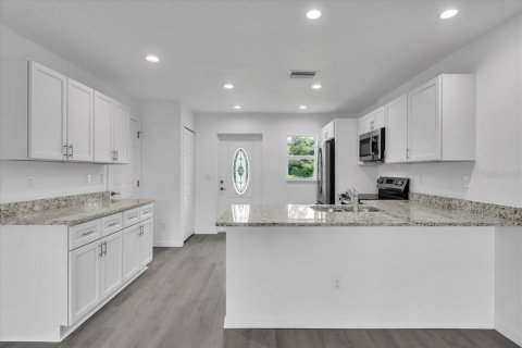 Casa en venta en Punta Gorda, Florida, 2 dormitorios, 89.37 m2 № 1911384 - foto 6