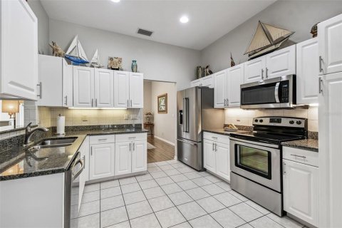 Casa en venta en Port Richey, Florida, 3 dormitorios, 150.32 m2 № 1912566 - foto 24