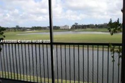 Condo in Davie, Florida, 2 bedrooms  № 1787233 - photo 3