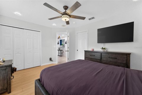 Villa ou maison à louer à Mascotte, Floride: 3 chambres, 117.06 m2 № 2437285 - photo 10