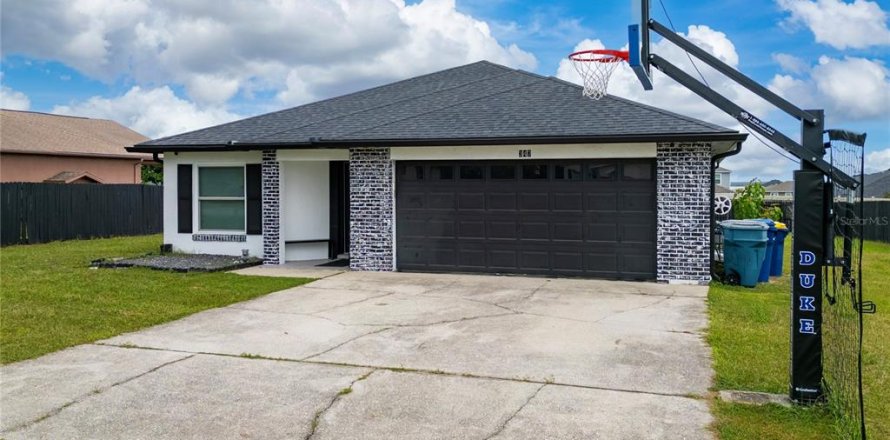 Villa ou maison à Mascotte, Floride 3 chambres, 117.06 m2 № 2437285
