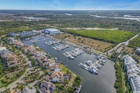 Condo in Ruskin, Florida, 2 bedrooms № 2232428 - photo 28