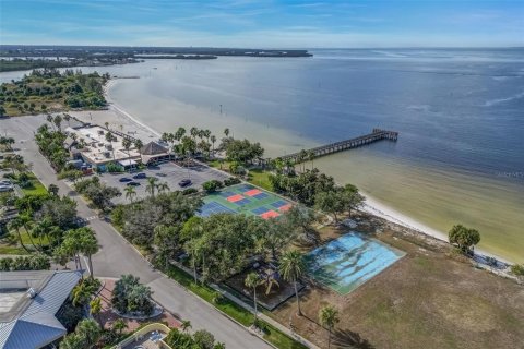 Condo in Ruskin, Florida, 2 bedrooms № 2232428 - photo 29