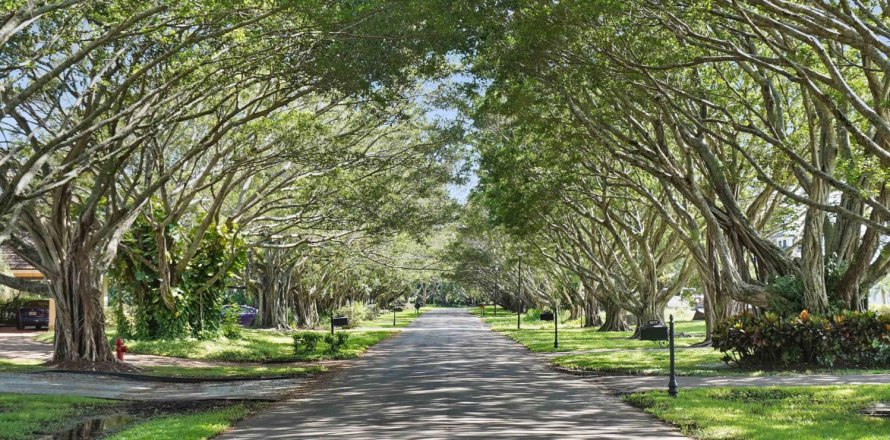 House in Boca Raton, Florida 6 bedrooms, 929.02 sq.m. № 55181