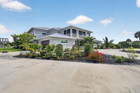 Villa ou maison à vendre à Stuart, Floride: 7 chambres, 698.35 m2 № 2174150 - photo 6