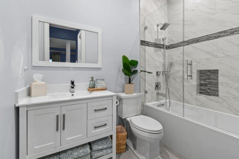 Villa ou maison à vendre à Stuart, Floride: 7 chambres, 698.35 m2 № 2174150 - photo 23