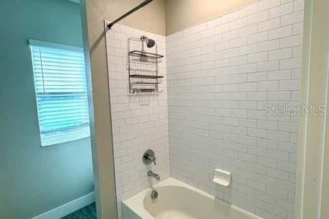 Casa en alquiler en Tampa, Florida, 5 dormitorios, 345.97 m2 № 1906307 - foto 23