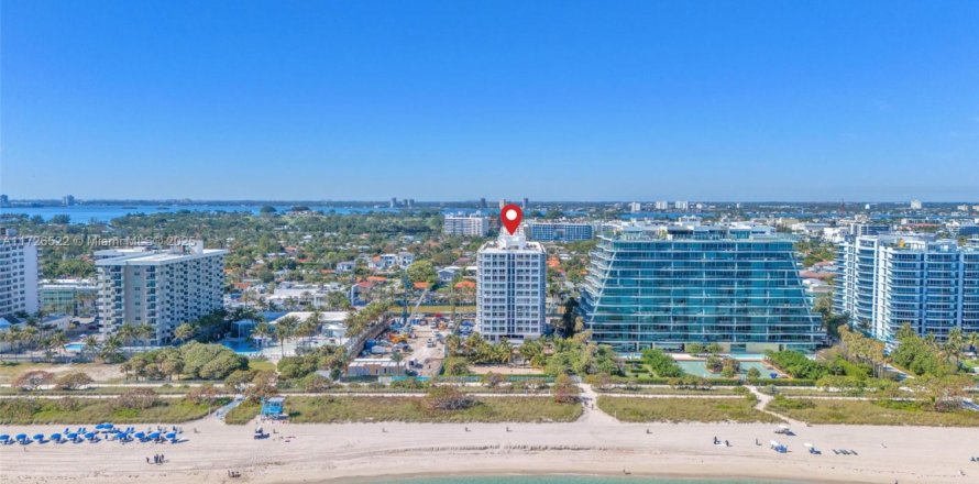 Condo à Surfside, Floride, 2 chambres № 1797639