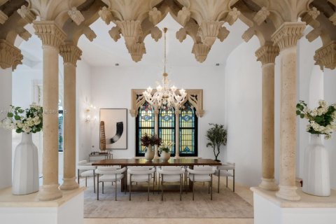 Villa ou maison à vendre à Miami, Floride: 5 chambres, 1195 m2 № 1920542 - photo 15