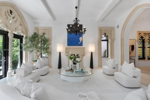 Villa ou maison à vendre à Miami, Floride: 5 chambres, 1195 m2 № 1920542 - photo 12
