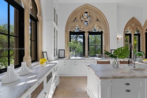 Villa ou maison à vendre à Miami, Floride: 5 chambres, 1195 m2 № 1920542 - photo 19