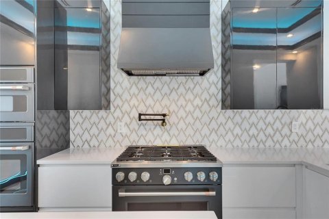 Casa en venta en Apollo Beach, Florida, 5 dormitorios, 246.56 m2 № 1546299 - foto 28