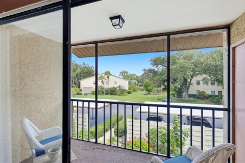 Condo in Venice, Florida, 2 bedrooms  № 2396248 - photo 7