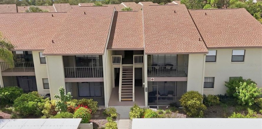 Condo in Venice, Florida, 2 bedrooms  № 2396248
