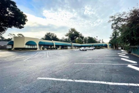 Immobilier commercial à Ocala, Floride 111.48 m2 № 2341662