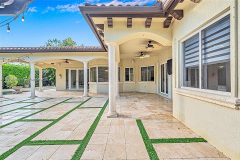 Casa en venta en Pinecrest, Florida, 4 dormitorios, 348.2 m2 № 1820068 - foto 28