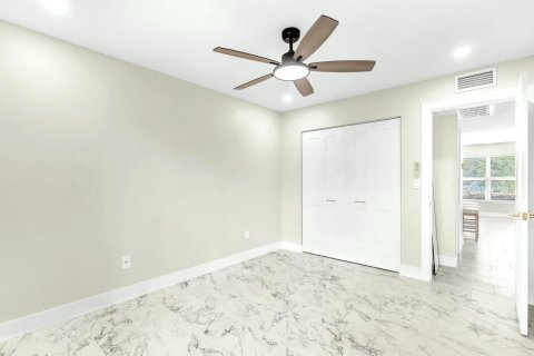 Copropriété à vendre à Stuart, Floride: 2 chambres, 77.76 m2 № 2146964 - photo 18