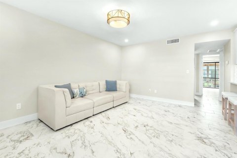 Copropriété à vendre à Stuart, Floride: 2 chambres, 77.76 m2 № 2146964 - photo 13