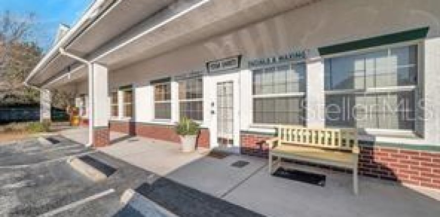 Immobilier commercial à Tarpon Springs, Floride 131.46 m2 № 2102055