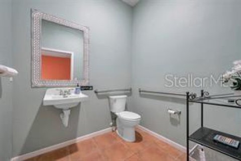 Immobilier commercial à louer à Tarpon Springs, Floride: 131.46 m2 № 2102055 - photo 6