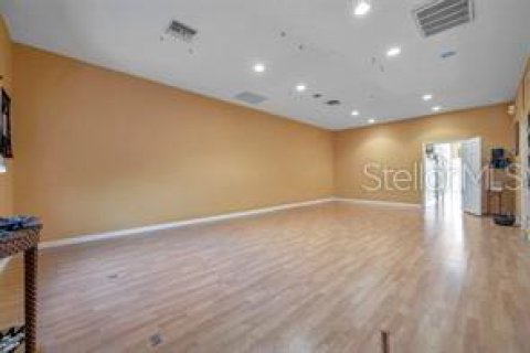 Immobilier commercial à louer à Tarpon Springs, Floride: 131.46 m2 № 2102055 - photo 4