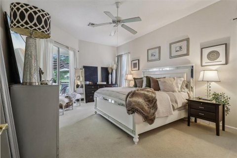Casa en venta en Apopka, Florida, 5 dormitorios, 266.16 m2 № 2130020 - foto 22