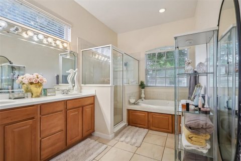 Casa en venta en Apopka, Florida, 5 dormitorios, 266.16 m2 № 2130020 - foto 25