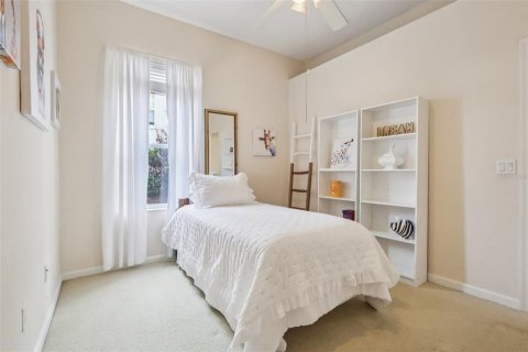 Casa en venta en Apopka, Florida, 5 dormitorios, 266.16 m2 № 2130020 - foto 27