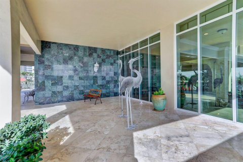 Condo in Riviera Beach, Florida, 2 bedrooms № 2146336 - photo 28