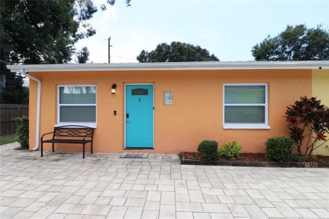Apartment in Largo, Florida 3 bedrooms, 111.48 sq.m. № 2104636 - photo 2
