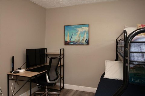 Apartment in Largo, Florida 3 bedrooms, 111.48 sq.m. № 2104636 - photo 28