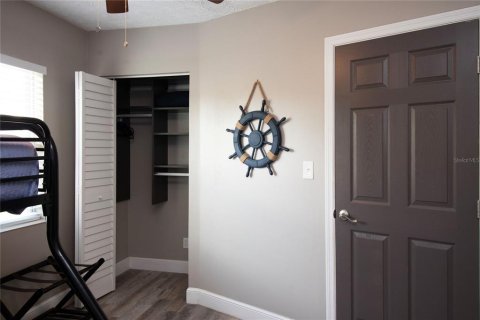 Apartment in Largo, Florida 3 bedrooms, 111.48 sq.m. № 2104636 - photo 29