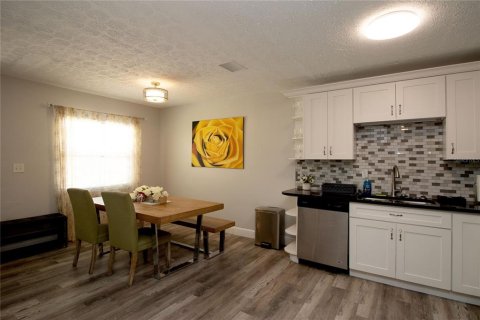 Apartment in Largo, Florida 3 bedrooms, 111.48 sq.m. № 2104636 - photo 7