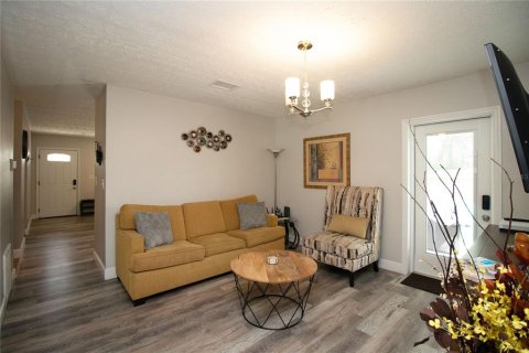 Apartment in Largo, Florida 3 bedrooms, 111.48 sq.m. № 2104636 - photo 14