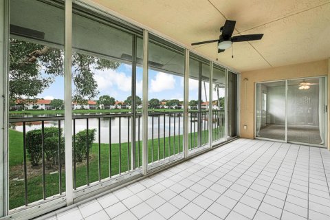 Condo in Boynton Beach, Florida, 3 bedrooms № 2399688 - photo 15