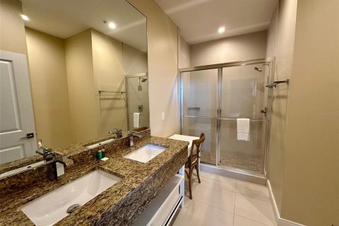 Adosado en venta en Kissimmee, Florida, 4 dormitorios, 235.79 m2 № 1845110 - foto 12