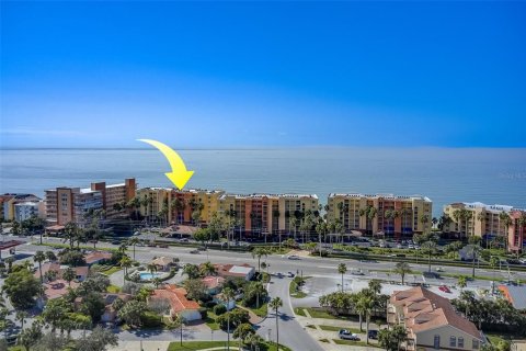 Condo à North Redington Beach, Floride, 3 chambres  № 2125807