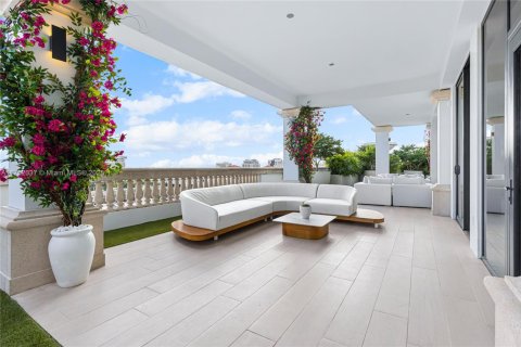 Condo in Coral Gables, Florida, 4 bedrooms  № 1499563 - photo 18