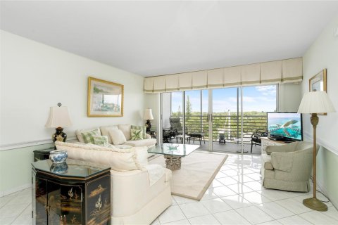 Condo in Pompano Beach, Florida, 2 bedrooms  № 2085707 - photo 7