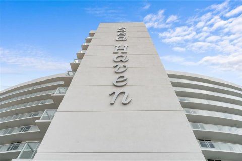 Condo in Pompano Beach, Florida, 2 bedrooms  № 2085707