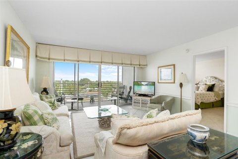 Condo in Pompano Beach, Florida, 2 bedrooms  № 2085707 - photo 8